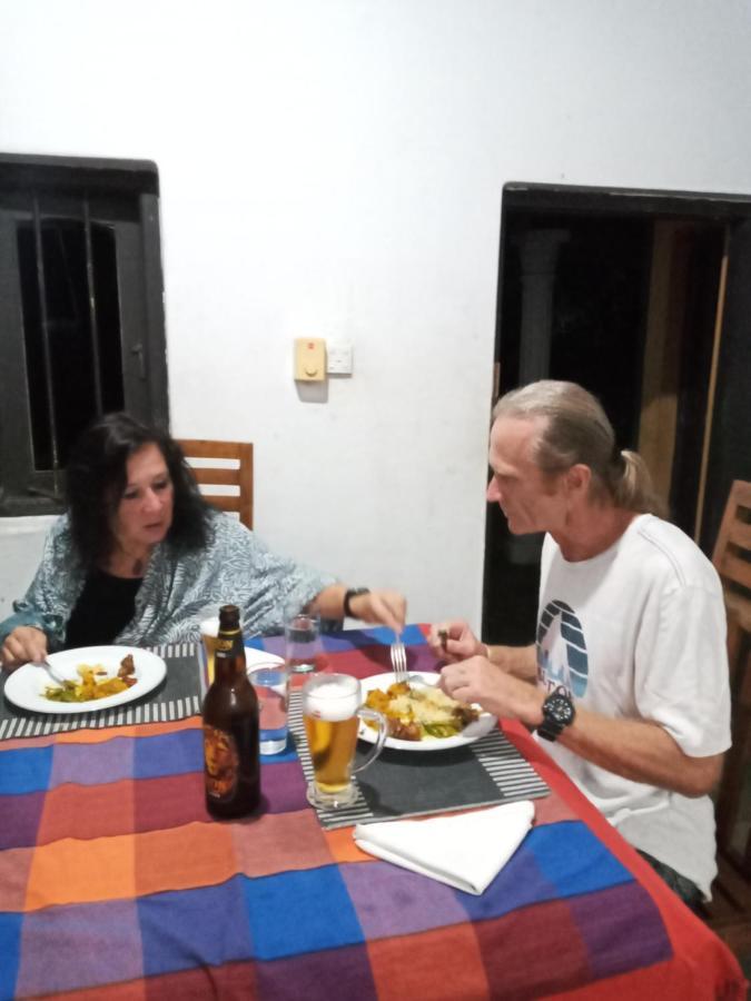 Hideaway Homestay Хабарана Екстер'єр фото