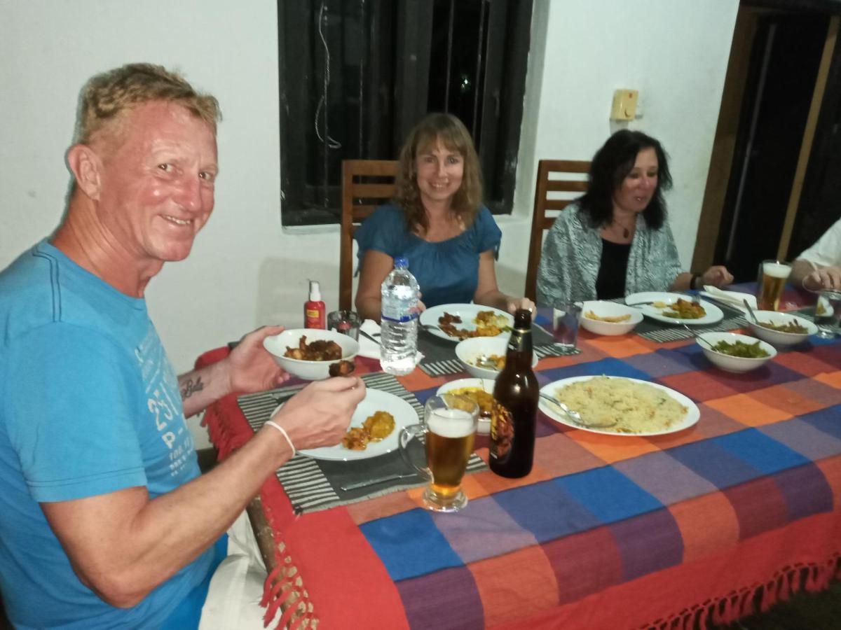 Hideaway Homestay Хабарана Екстер'єр фото